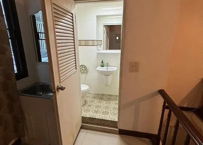 Apartment La *